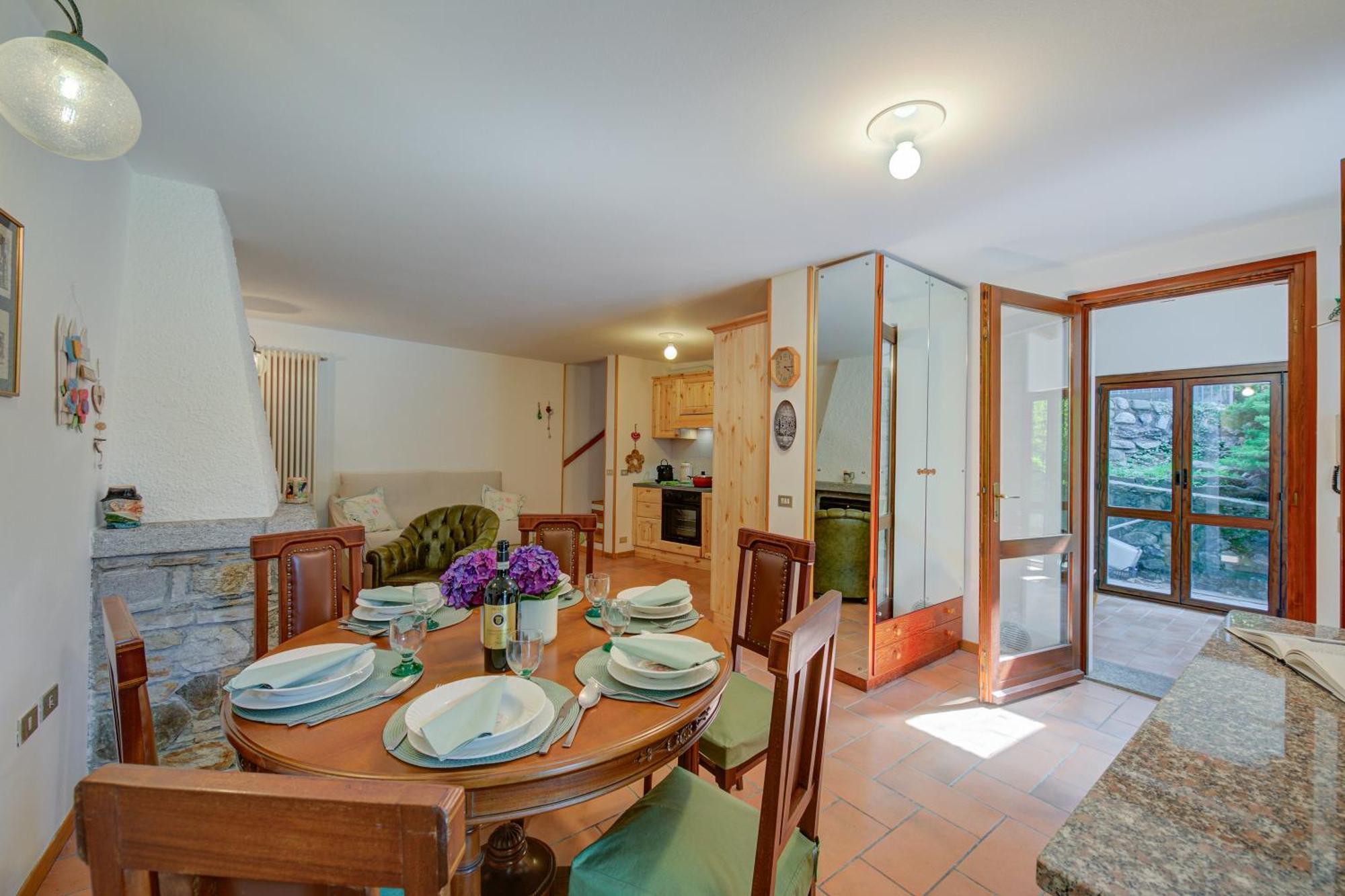 Villa Il Castagno Few Min From Beach - Happy Rentals Castelveccana Exterior photo