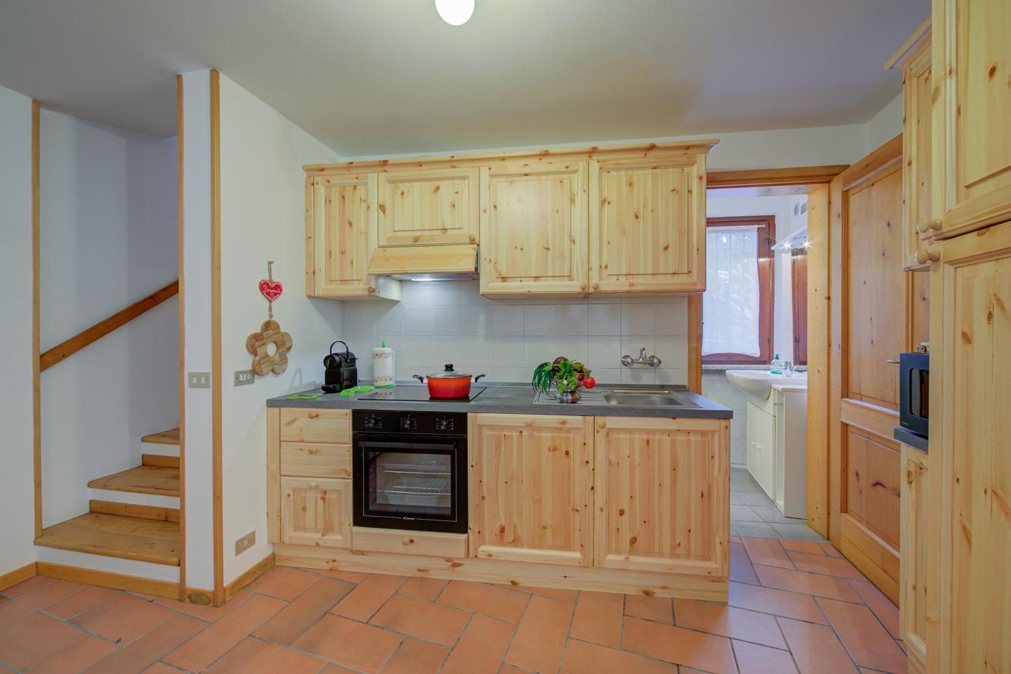Villa Il Castagno Few Min From Beach - Happy Rentals Castelveccana Exterior photo