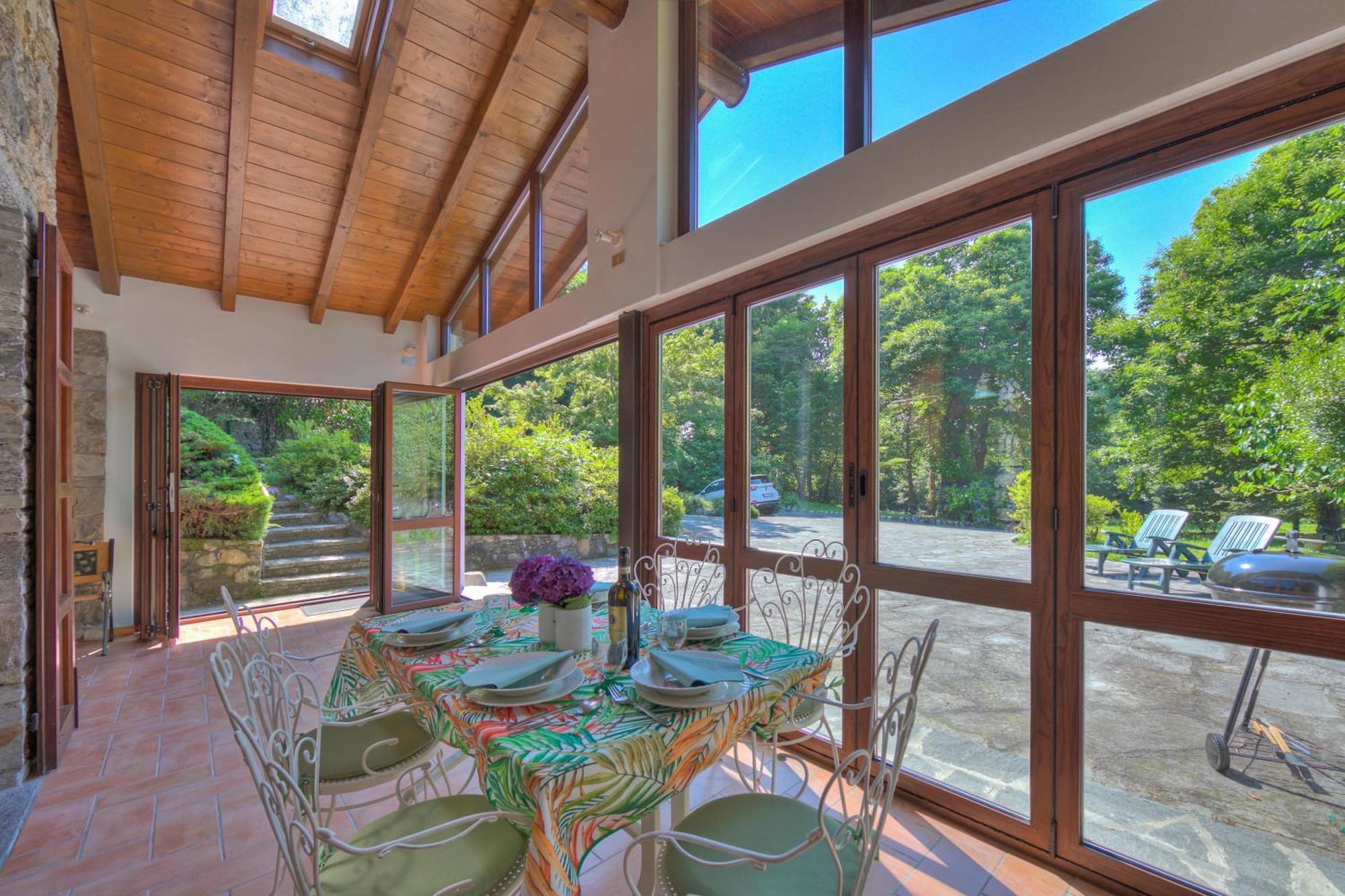 Villa Il Castagno Few Min From Beach - Happy Rentals Castelveccana Exterior photo