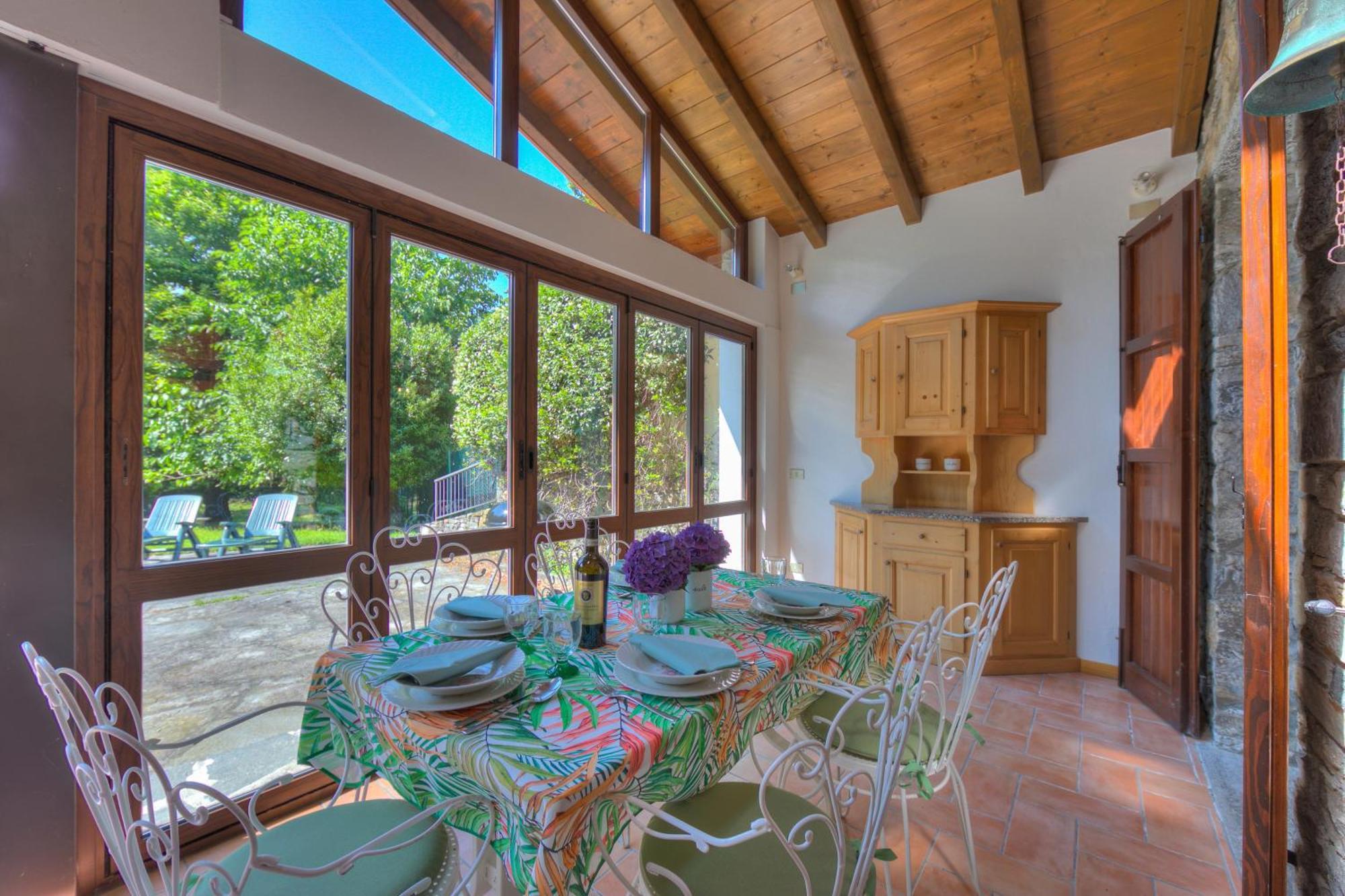 Villa Il Castagno Few Min From Beach - Happy Rentals Castelveccana Exterior photo